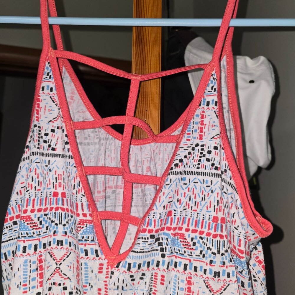 Aztec tank - Picture 2 of 4